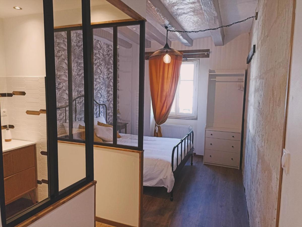 L'Appart Langeaisien Apartment Екстериор снимка