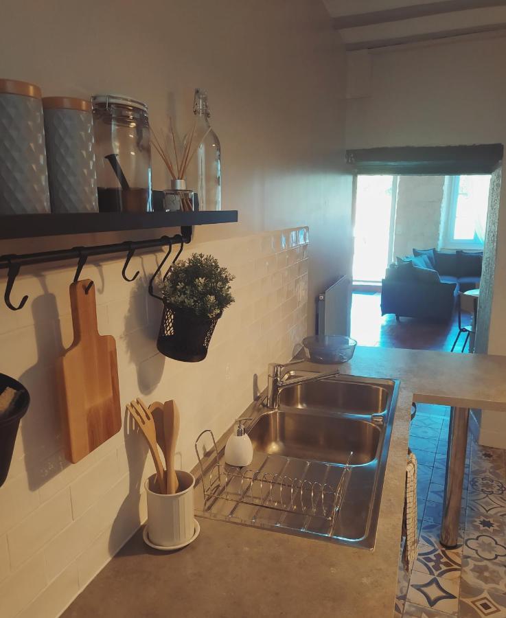 L'Appart Langeaisien Apartment Екстериор снимка